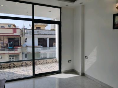 Bedroom Image of 1400 Sq.ft 3 BHK Builder Floor for sale in Vaishali Ghaziabad for Rs. 17000000
