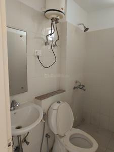 Bathroom Image of 926 Sq.ft 2 BHK Builder Floor for rent in Vatika Emilia Floors, Sector 83 Gurgaon for Rs. 25000