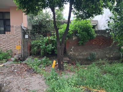 Image of 200 Sq.ft Residential Plot / Land for sale in Sector 108, Noida for Rs. 61000000