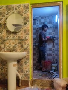 Bathroom Image of 750 Sq.ft 2 BHK Apartment / Flat for sale in Baranagar Kolkata for Rs. 2400000