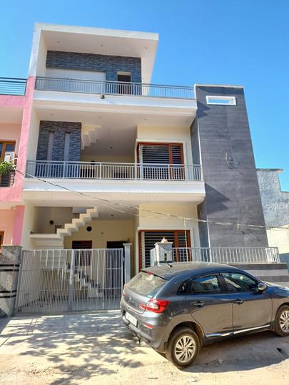 SEC 124 MOHALI Main Image 1