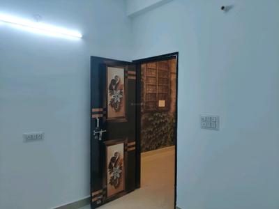 Bedroom Image of 750 Sq.ft 2 BHK Builder Floor for sale in DLF Ankur Vihar Ghaziabad for Rs. 2325655