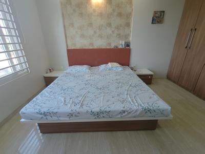 Bedroom Image of 3015 Sq.ft 4 BHK Apartment / Flat for sale in Ambawadi Ahmedabad for Rs. 35000000
