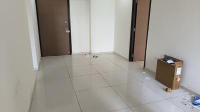 Living Room Image of 700 Sq.ft 2 BHK Apartment / Flat for sale in 34 Park Estate, Goregaon West Mumbai for Rs. 18500000