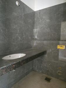 Common Bathroom Image of 2300 Sq.ft 4 BHK Apartment / Flat for sale in KRISHNA APARTMENT, Khar West Mumbai for Rs. 120000000