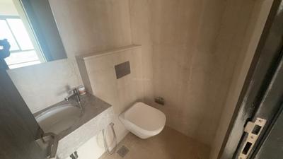 Image of 2100 Sq.ft 3 BHK Apartment / Flat for rent in Piramal Mahalaxmi Central Tower 2, Worli, Mumbai for Rs. 311000