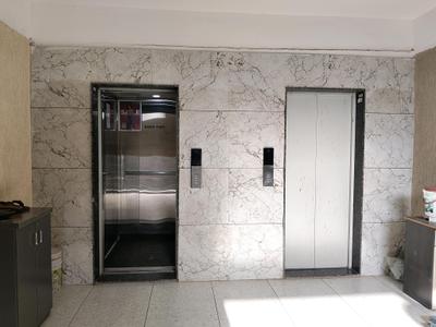 Lift Image of 1242 Sq.ft 2 BHK Apartment / Flat for sale in Pavansut Monarc Clans, Zundal Ahmedabad for Rs. 5500000