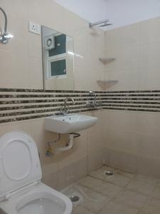 Common Bathroom Image of 1100 Sq.ft 2 BHK Apartment / Flat for sale in Shree Green Court, Sector 90 Gurgaon for Rs. 7500000
