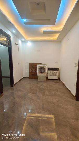 Bhagwati Garden, Dwarka Mor Bedroom 1