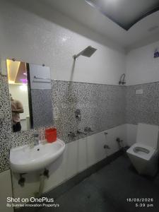 Image of 900 Sq.ft 2 BHK Builder Floor for rent in Mansa Ram Park, New Delhi for Rs. 14500
