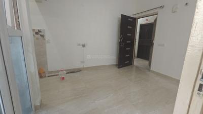 Living Room Image of 530 Sq.ft 1 BHK Apartment / Flat for rent in Gaurs 14th Avenue, Noida Extension Greater Noida for Rs. 16500