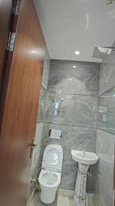 Bathroom Image of 750 Sq.ft 2 BHK Builder Floor for rent in Subhash Nagar New Delhi for Rs. 27500