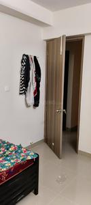 Bedroom Image of 900 Sq.ft 2 BHK Apartment / Flat for rent in Magarpatta River View City, Loni Kalbhor Pune for Rs. 24000