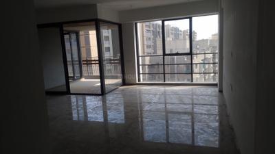 Living Room Image of 3186 Sq.ft 4 BHK Apartment / Flat for sale in Sargasan Gandhinagar for Rs. 13800000
