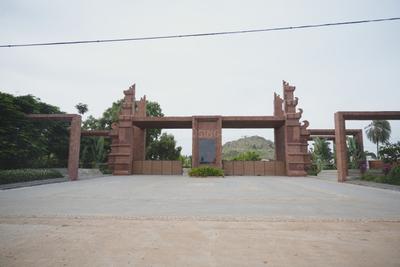 Image of 6000 Sq.ft Residential Plot / Land for sale in Nandi Hills, Chikballapur District for Rs. 27000000