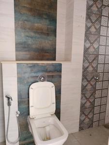 Common Bathroom Image of 1045 Sq.ft 2 BHK Apartment / Flat for sale in Amey Apartments, Andheri East Mumbai for Rs. 21800000