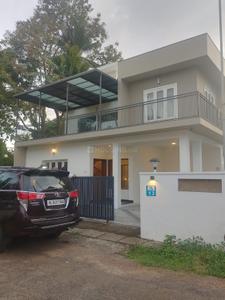 Image of 2750 Sq.ft 4 BHK Independent House for sale in Kuttanellur, Thrissur for Rs. 15000000