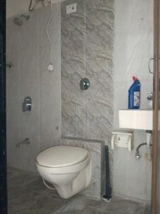 Bedroom One Image of 731 Sq.ft 2 BHK Apartment / Flat for rent in Vihang Valley, Kasarvadavali Thane for Rs. 27000