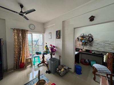 Hall Image of 879 Sq.ft 2 BHK Apartment / Flat for sale in Eden Tolly Gardenia, Thakuranir Chak Kolkata for Rs. 3300000