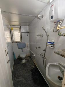 Bathroom Image of 1000 Sq.ft 2 BHK Apartment / Flat for rent in Prabhadevi Mumbai for Rs. 125000