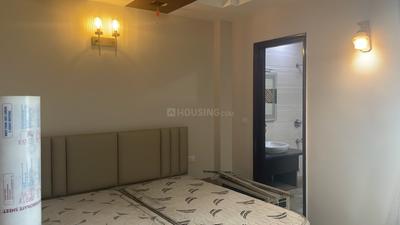 Bedroom Image of 1665 Sq.ft 3 BHK Builder Floor for sale in Surajmal Vihar New Delhi for Rs. 32500000