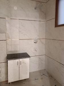 Common Bathroom Image of 1620 Sq.ft 3 BHK Builder Floor for sale in Fidato Honour Homes, Tikawali Faridabad for Rs. 15500000