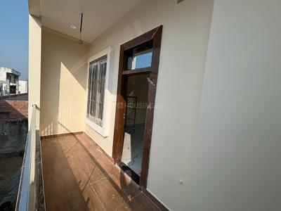 Balcony Image of 2010 Sq.ft 3 BHK Independent House for sale in Chitaipur Varanasi for Rs. 10500000