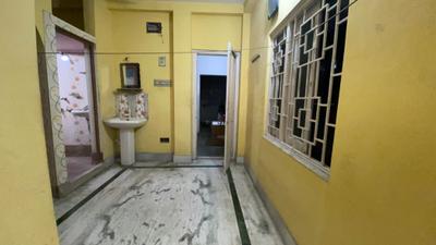 Living Room Image of 500 Sq.ft 1 BHK Independent House for rent in Keshtopur Kolkata for Rs. 8500