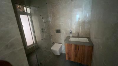 Image of 1100 Sq.ft 2 BHK Apartment / Flat for rent in Monte South Pilatus 2, Byculla, Mumbai for Rs. 135000