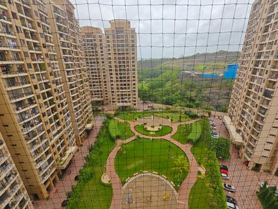 Image of 1165 Sq.ft 2 BHK Apartment / Flat for sale in K Raheja Heights, Malad East, Mumbai for Rs. 28500000