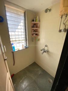 Bathroom Image of 500 Sq.ft 1 BHK Apartment / Flat for rent in Lokhandwala Sai Milan, Worli Mumbai for Rs. 42000