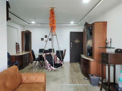 Living Room Image of 1350 Sq.ft 3 BHK Apartment / Flat for rent in Neminath Luxeria, Andheri West Mumbai for Rs. 150000