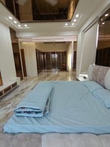 Bedroom Image of 4800 Sq.ft 5 BHK Apartment / Flat for sale in Vastrapur Ahmedabad for Rs. 50000000