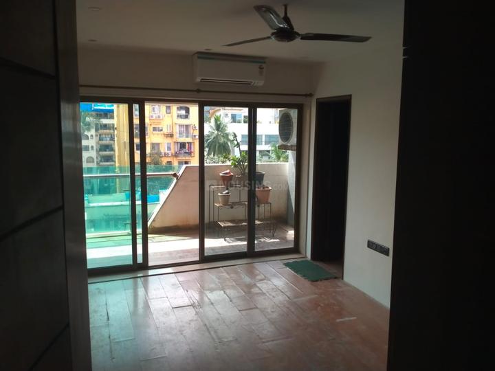 Tagore Road, Santacruz West Bedroom 1