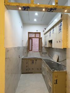 Kitchen Image of 1050 Sq.ft 2 BHK Apartment / Flat for sale in Lal Kuan Ghaziabad for Rs. 4465000