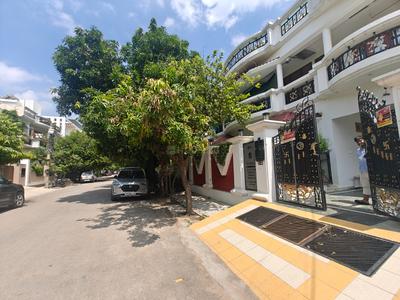 Image of 6000 Sq.ft 6 BHK Villa for sale in LDA Vishesh Khand, Gomti Nagar, Lucknow for Rs. 62500000