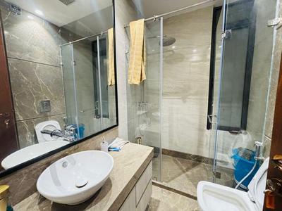 Bathroom Image of 3501 Sq.ft 4 BHK Apartment / Flat for sale in County 107, Sector 107 Noida for Rs. 95000000