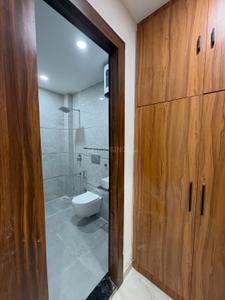 Bathroom Image of 1350 Sq.ft 3 BHK Apartment / Flat for sale in Bharat Vihar Rishikesh for Rs. 10500000