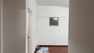Bedroom Image of 1080 Sq.ft 2 BHK Apartment / Flat for rent in Adani The Meadows, Shantigram Ahmedabad for Rs. 24000