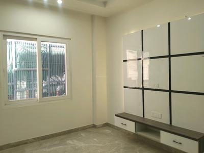 Bedroom Image of 1800 Sq.ft 4 BHK Builder Floor for sale in Paschim Vihar New Delhi for Rs. 31500000