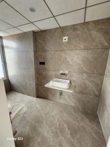 Bathroom Image of 2500 Sq.ft 4 BHK Apartment / Flat for sale in Swastik Green Palms, Bhayli Vadodara for Rs. 13100000
