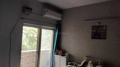 Bedroom Image of 1600 Sq.ft 2 BHK Apartment / Flat for sale in Express View Apartment Super MIG, Sector 93 Noida for Rs. 10000000