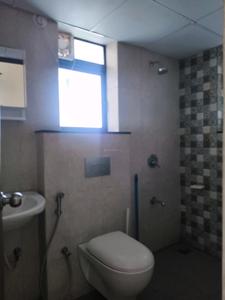 Common Bathroom Image of 1302 Sq.ft 3 BHK Apartment / Flat for sale in Shapoorji Pallonji Vanaha, Bavdhan Pune for Rs. 11200000