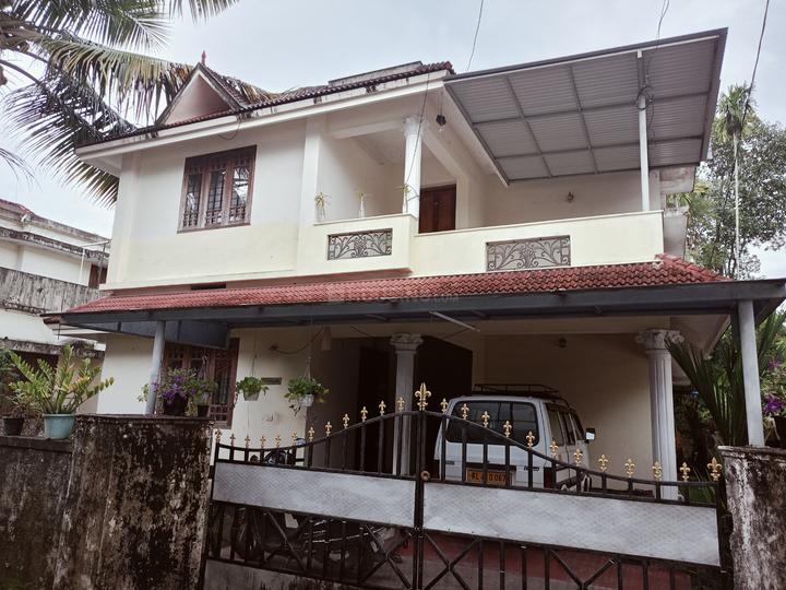 North Paravoor Main Image 1