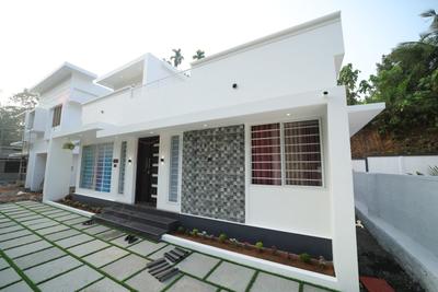 Image of 910 Sq.ft 2 BHK Independent House for sale in Angamaly, Kochi for Rs. 4500000