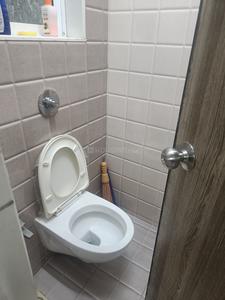 Bathroom Image of Alisha shaikh in Malad East, Mumbai