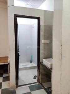 Bathroom Image of 800 Sq.ft 2 BHK Independent House for rent in Narayan Vihar Jaipur for Rs. 10000