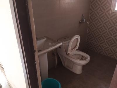 Bathroom Image of 1230 Sq.ft 2.5 BHK Apartment / Flat for sale in VVIP Homes, Noida Extension Greater Noida for Rs. 10900000