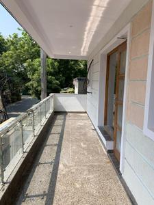 Balcony Image of 2400 Sq.ft 3.5 BHK Builder Floor for sale in Sector 31 Gurgaon for Rs. 29900000