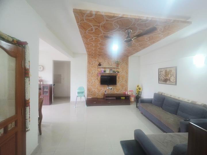 Elegant Embassy 3 Main Image 1